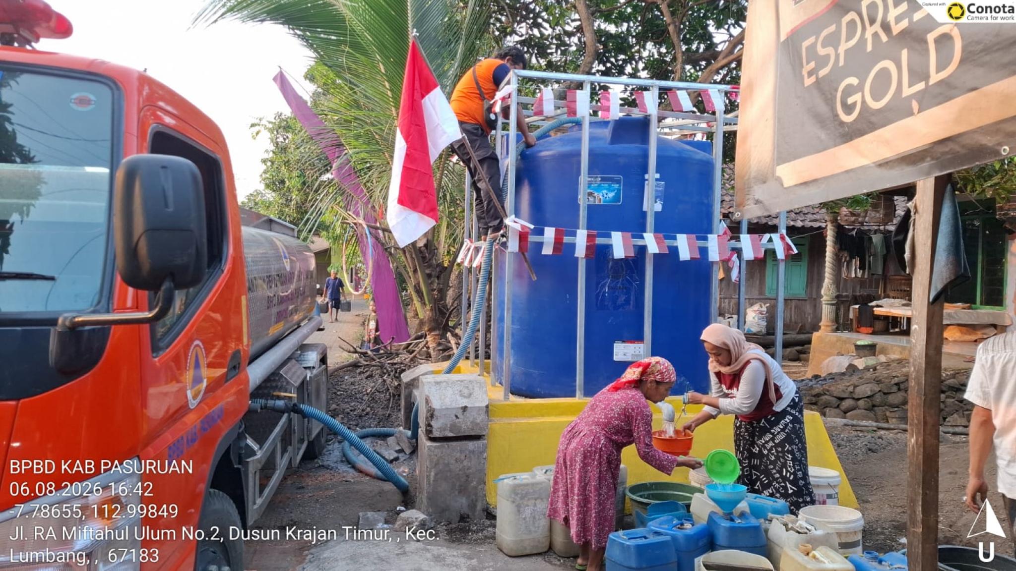 Kekeringan Mulai Melanda Lumbang, BPBD Pasuruan Distribusikan Air Bersih ke 1.148 KK